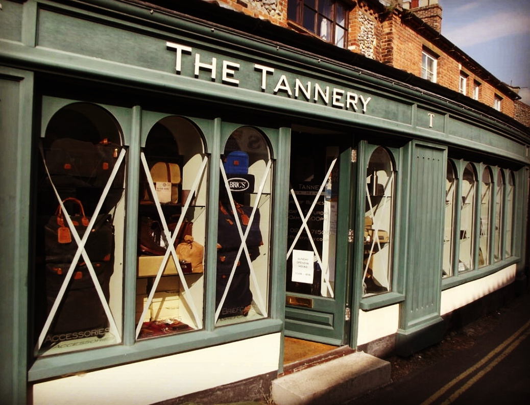 1940s|Weekend|Holt|Tannery|For|Men|Windows|